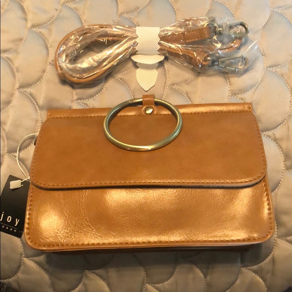 Small crossbody